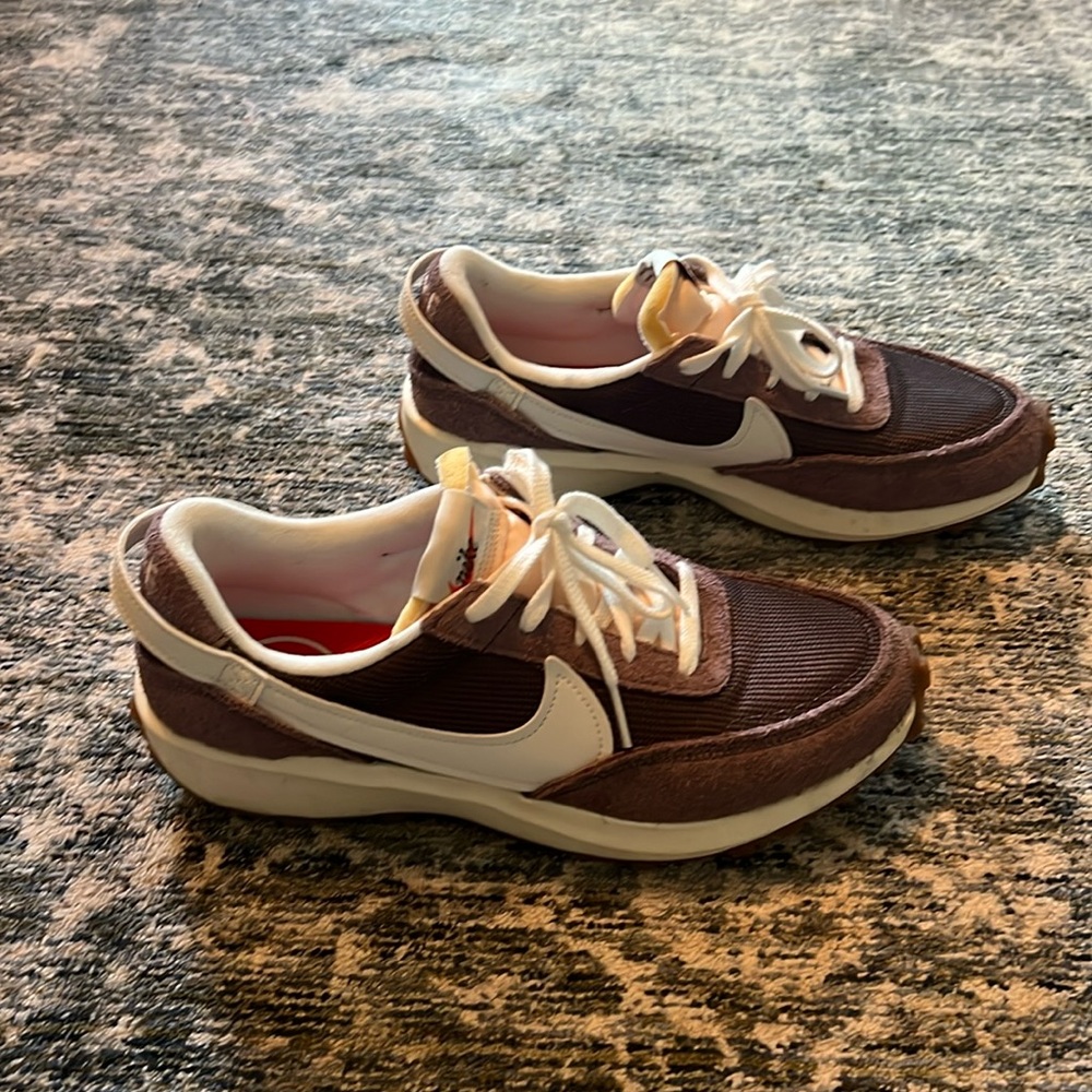 Nike Women's Brown and White Sneakers